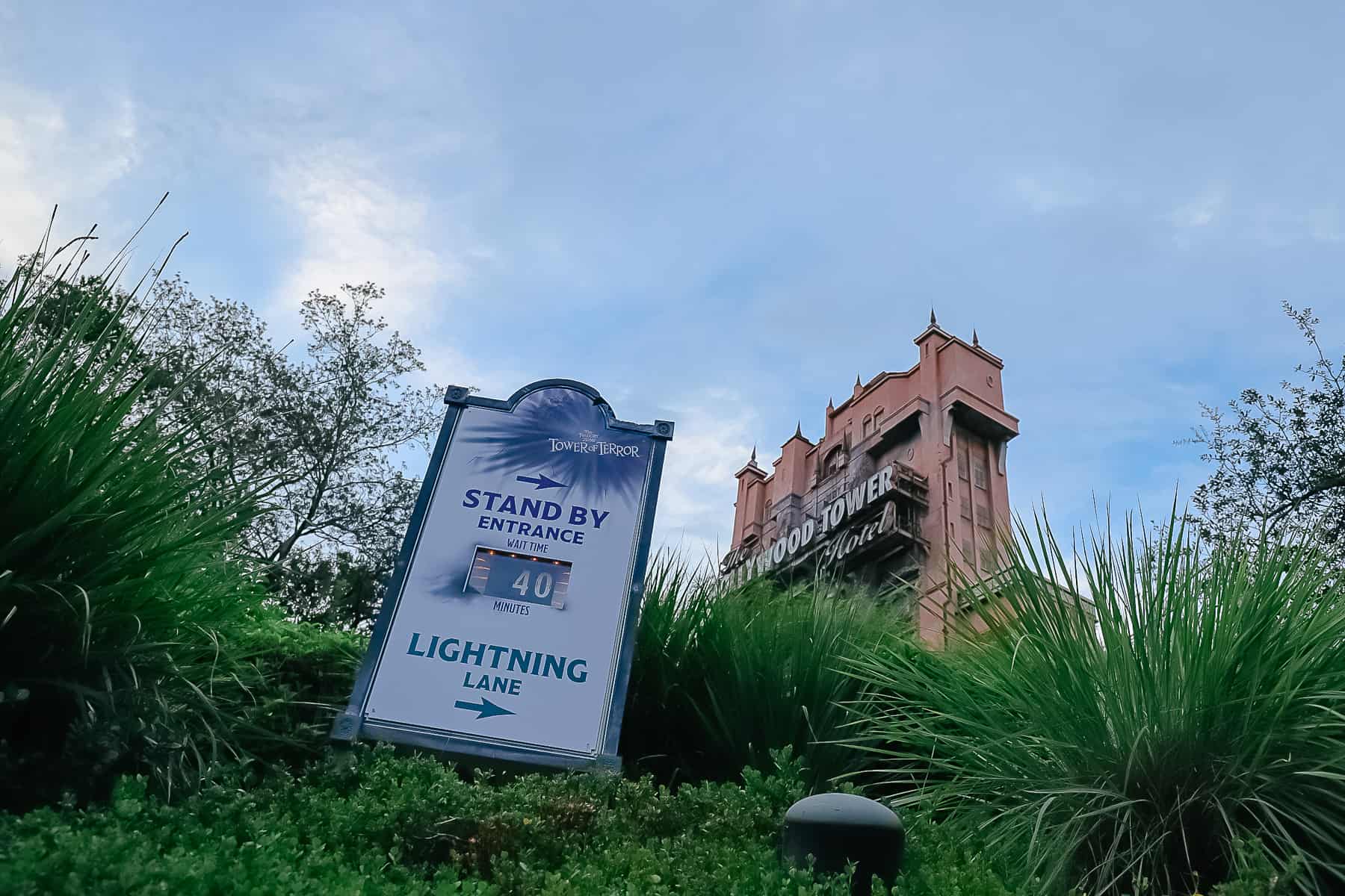 Sign that shows the wait time for Stand-By for the Twilight Zone Tower of Terror at Hollywood Studios.