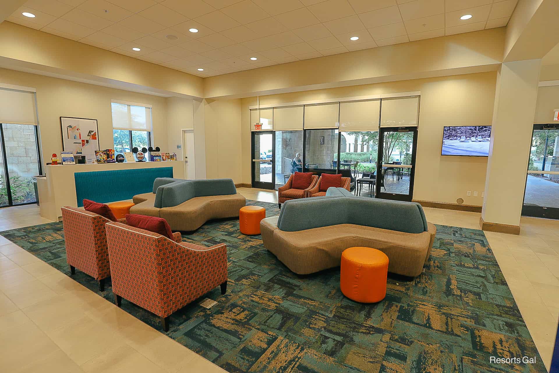 a lobby area inside the entrance of Home2