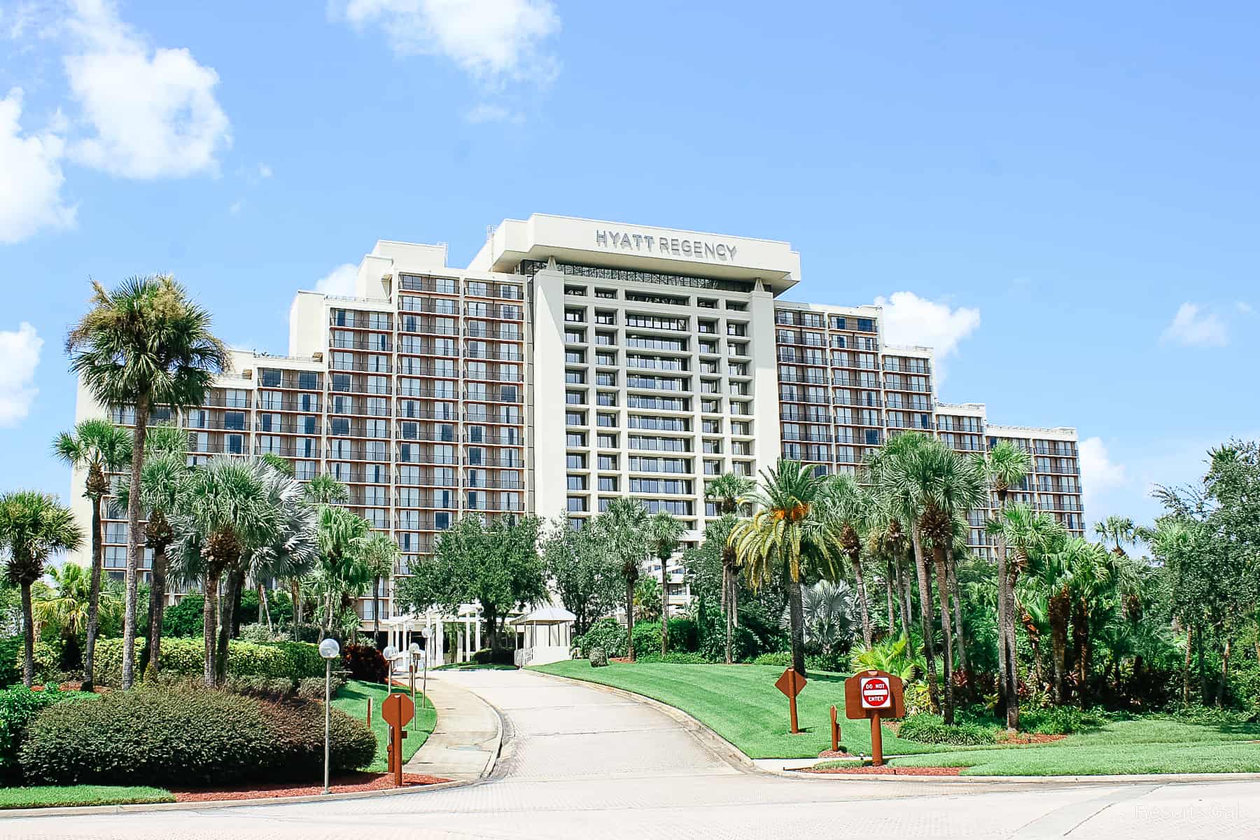 Front view of the Hyatt Regency Grand Cypress