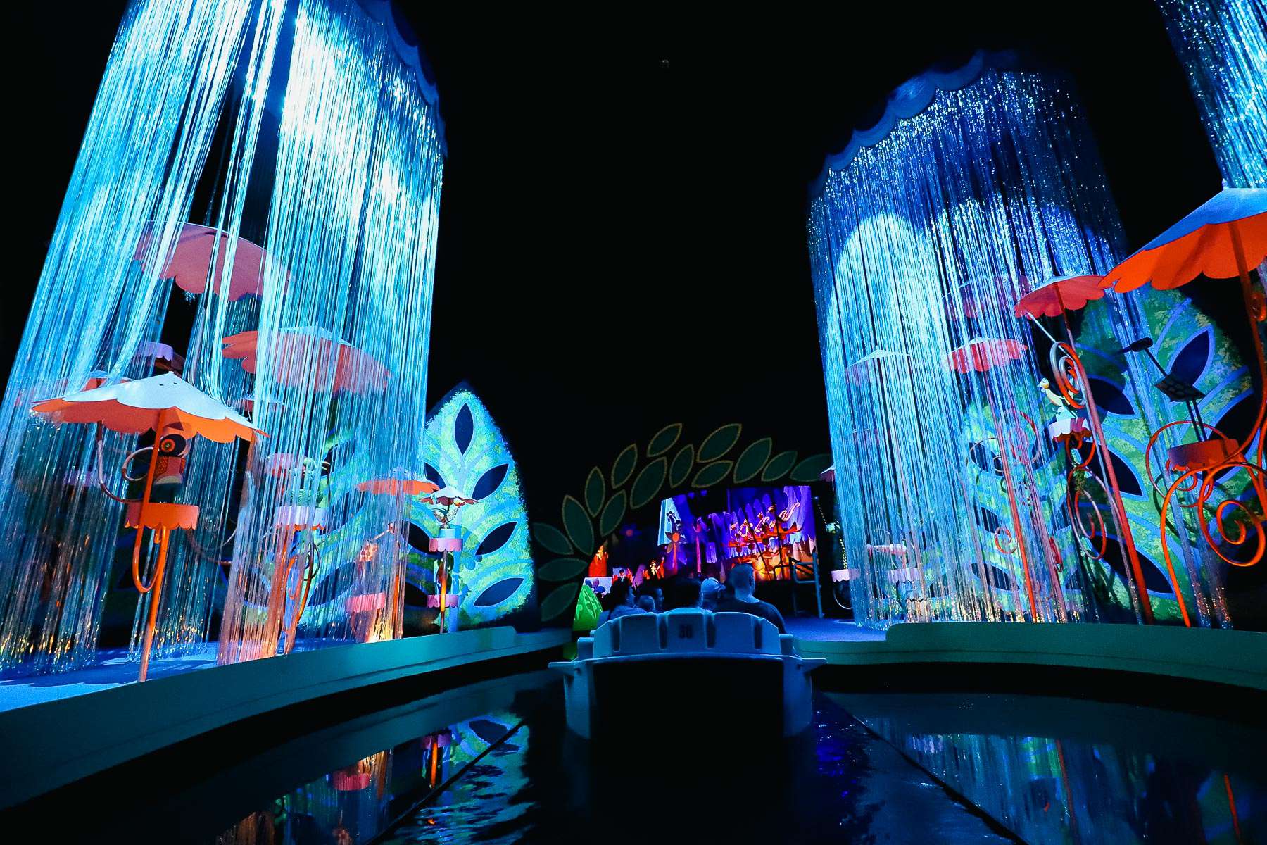 "it's a small world" rain shower scene 