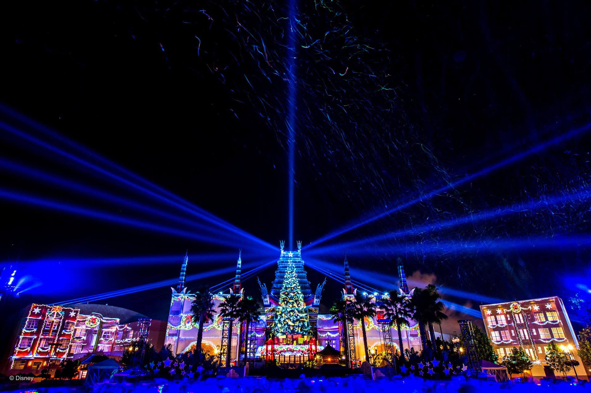 Jingle Bell Jingle Bam projection on the Chinese Theater during Jollywood Nights