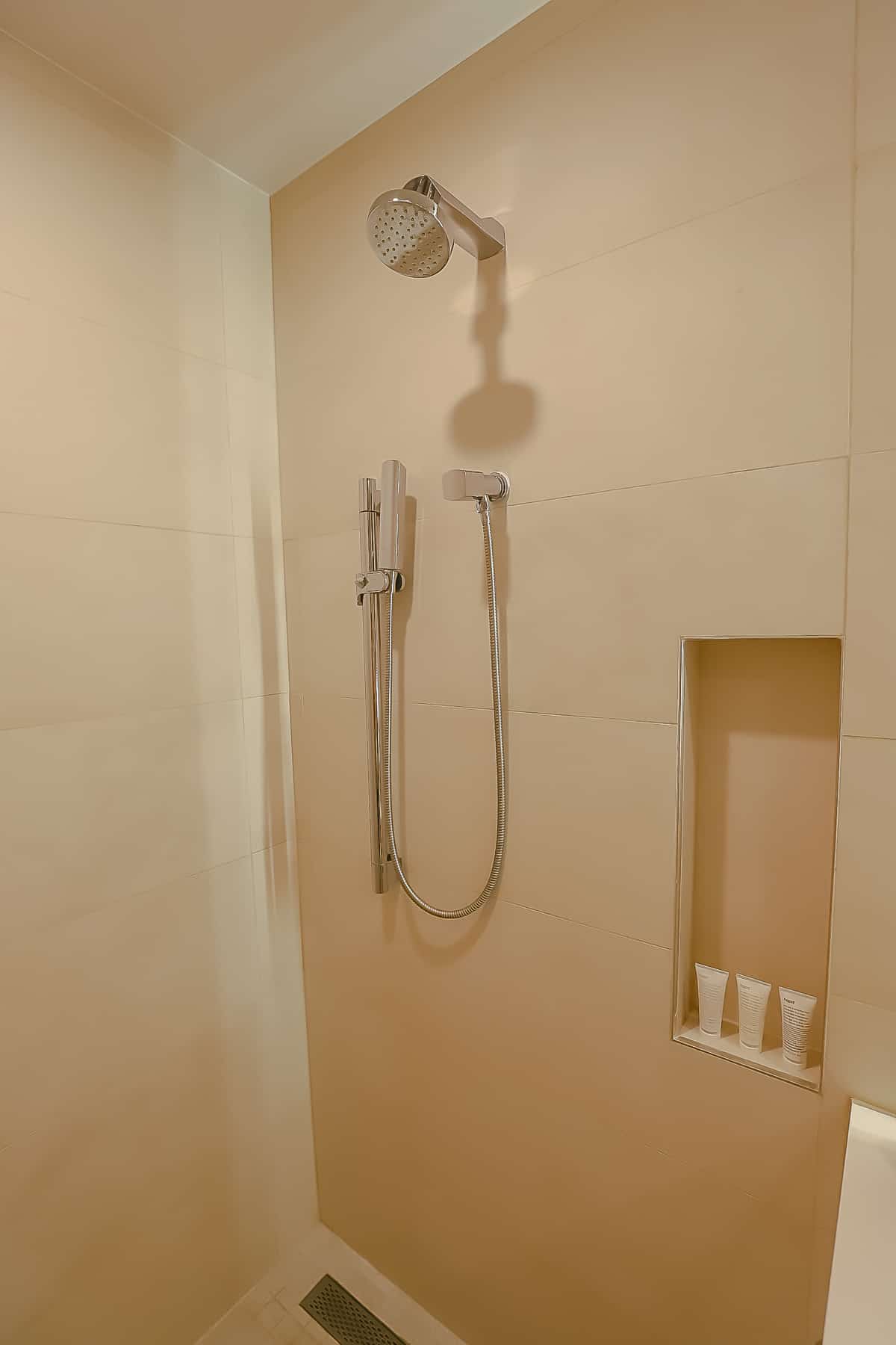 separate walk-in shower JW Marriott Bonnet Creek 