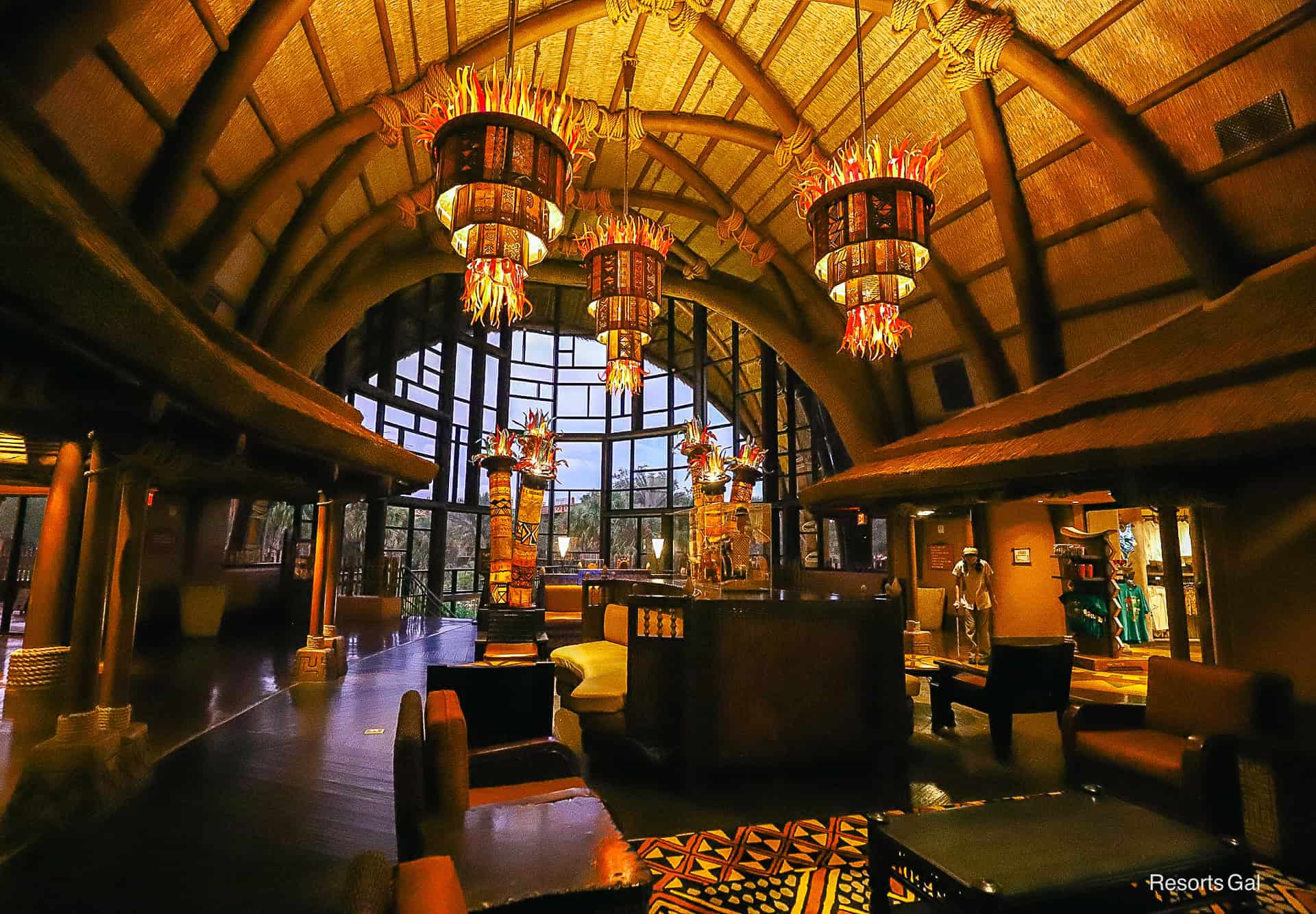 full view of the Kidani Village lobby 