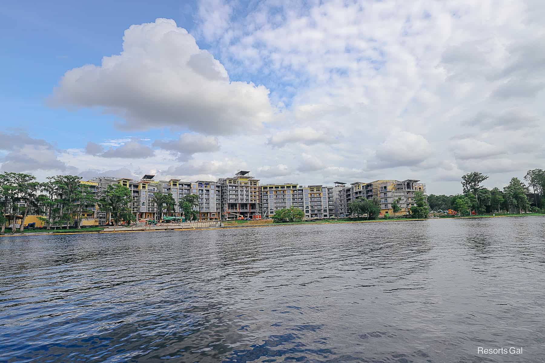 a view of Lakeshore Lodg from the water