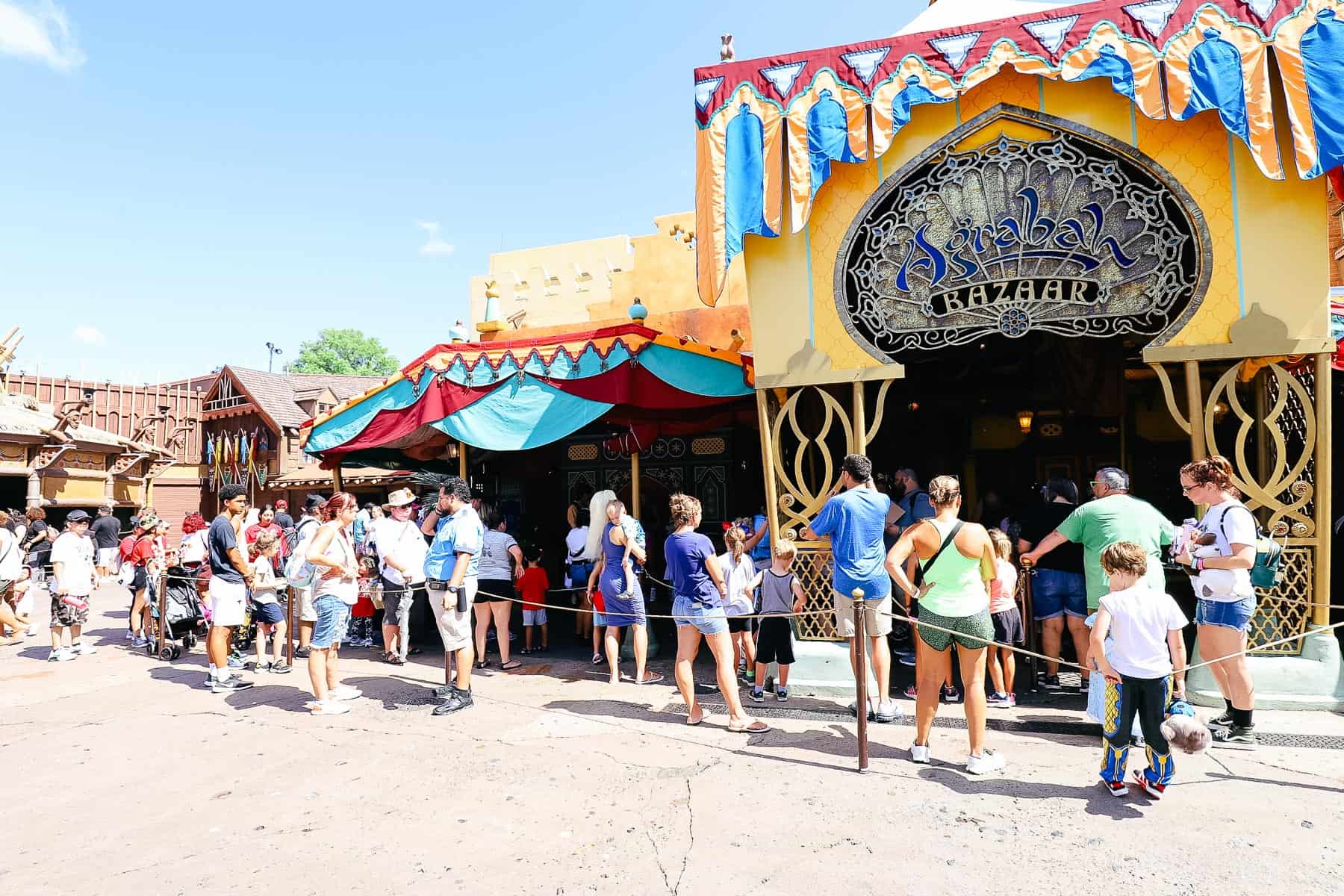 Line to meet Aladdin and Jasmine at Magic Kingdom. 