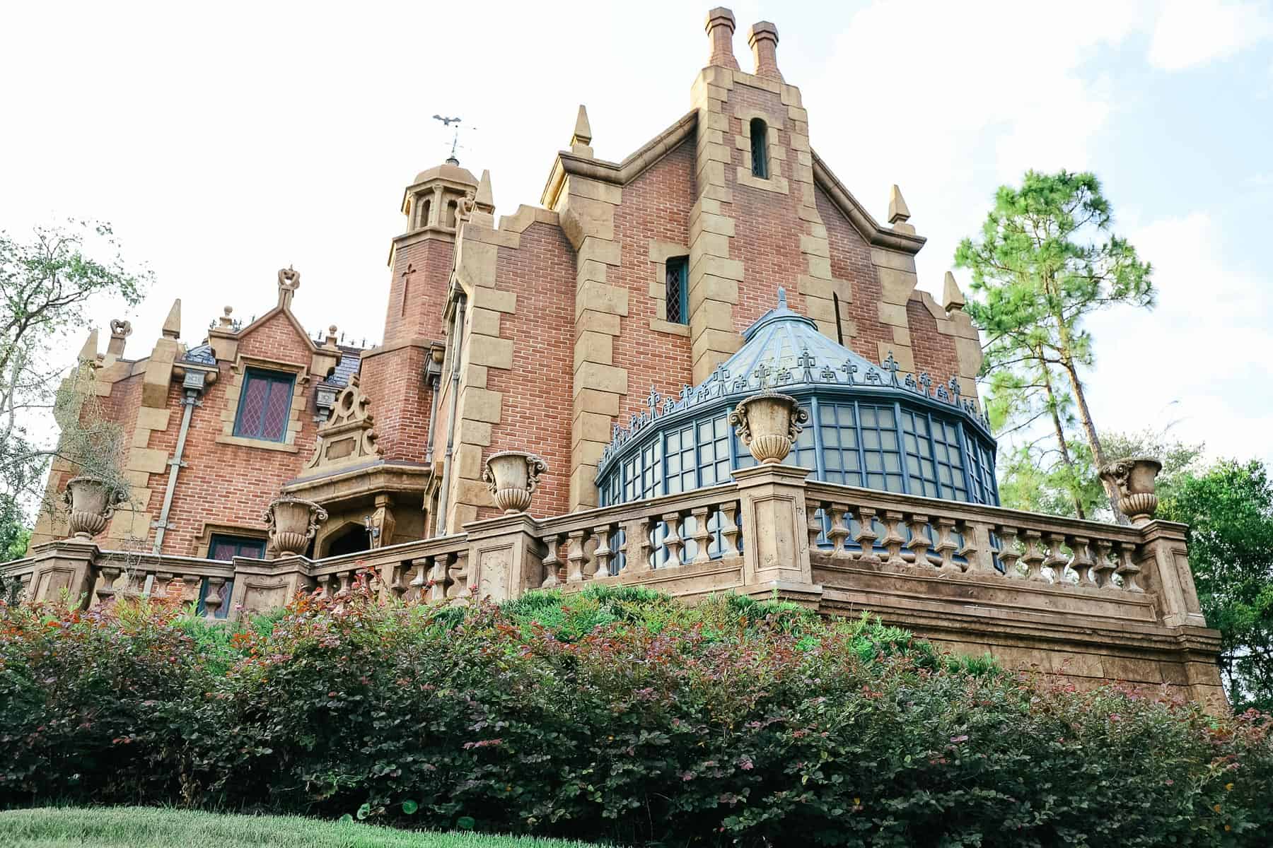 The Haunted Mansion attraction at Magic Kingdom 