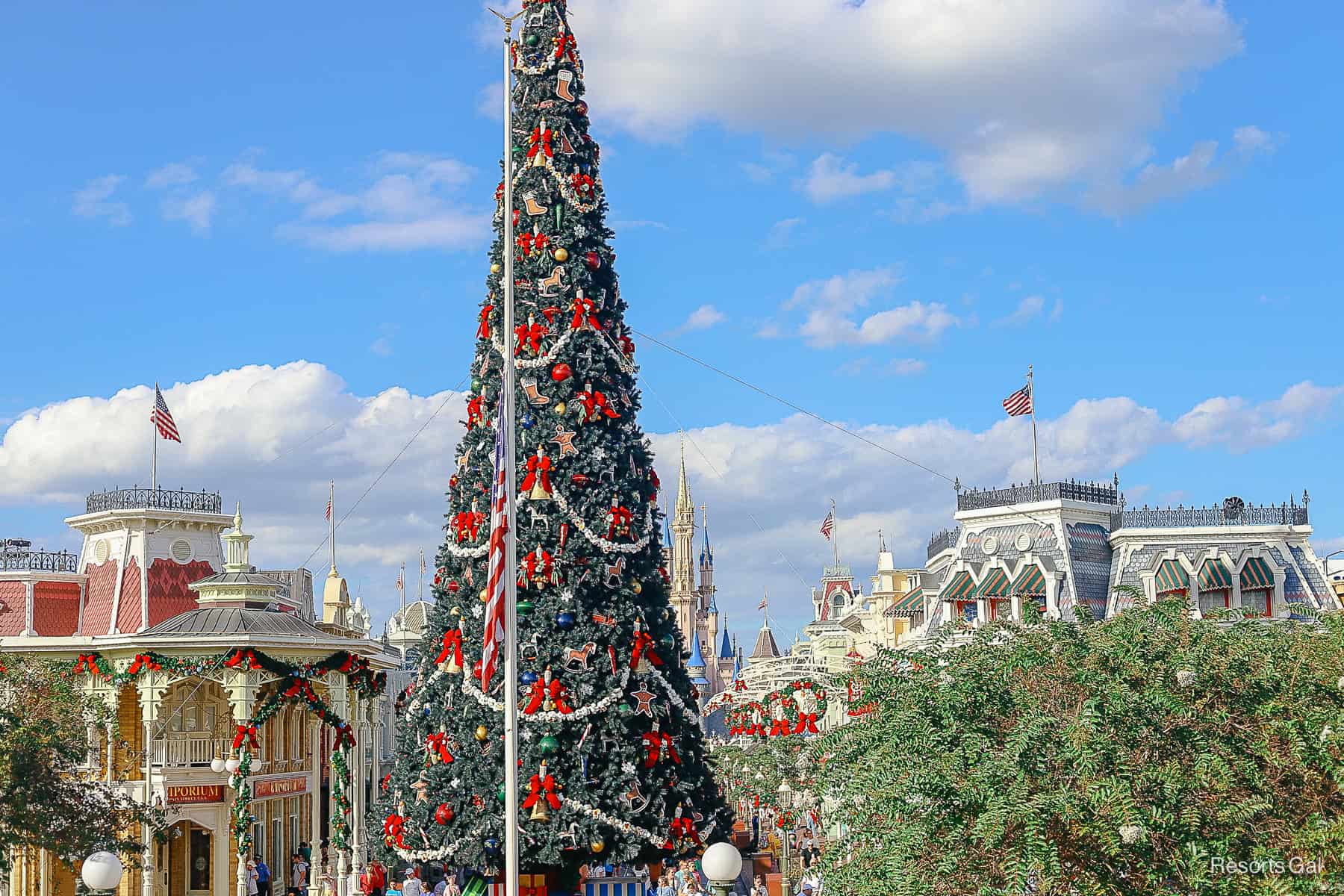 Christmas on Main Street U.S.A.: A Look at This Year’s Holiday Decor