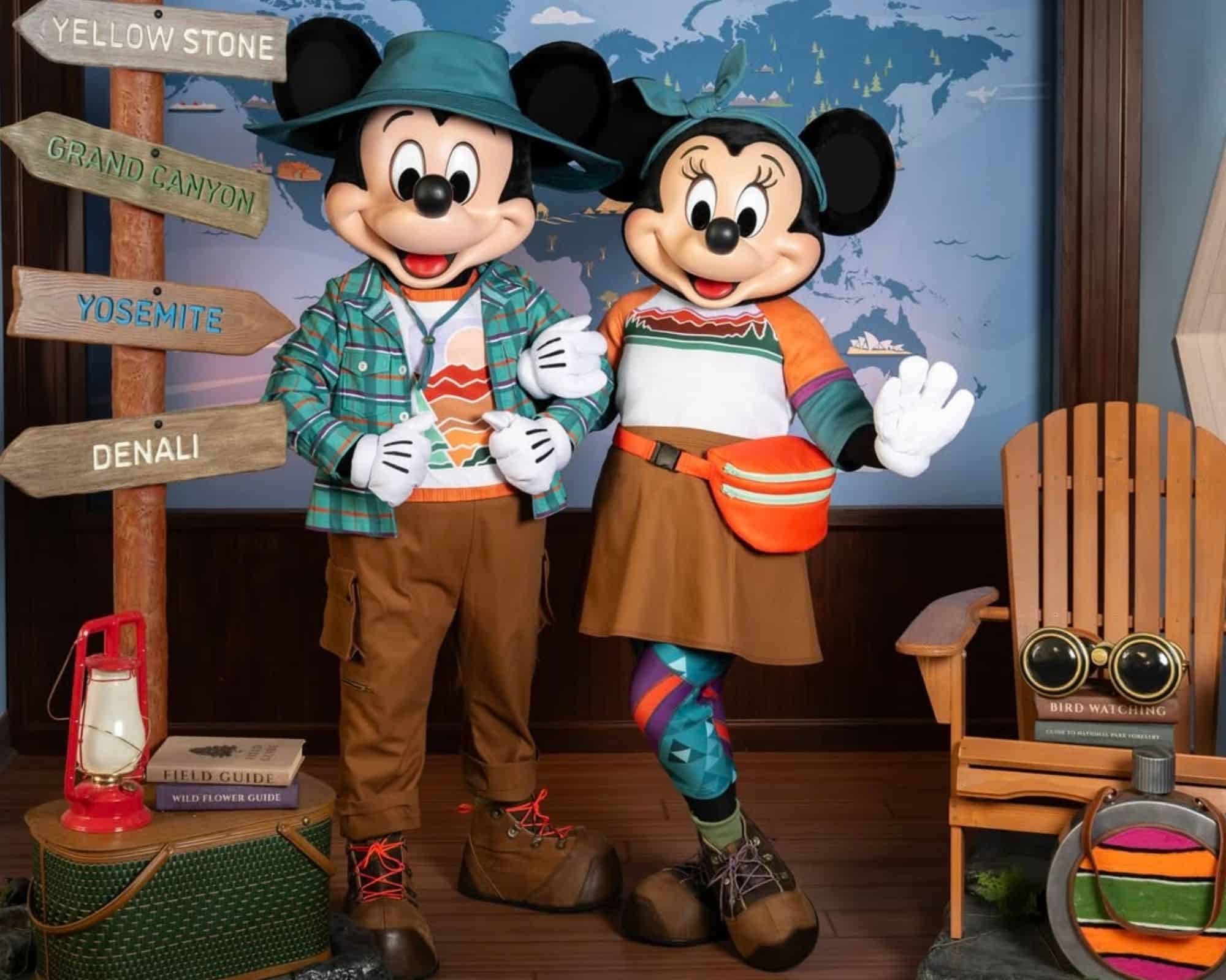 Mickey and Minnie in National Parks Outfits at DVC Member meet-and-greet