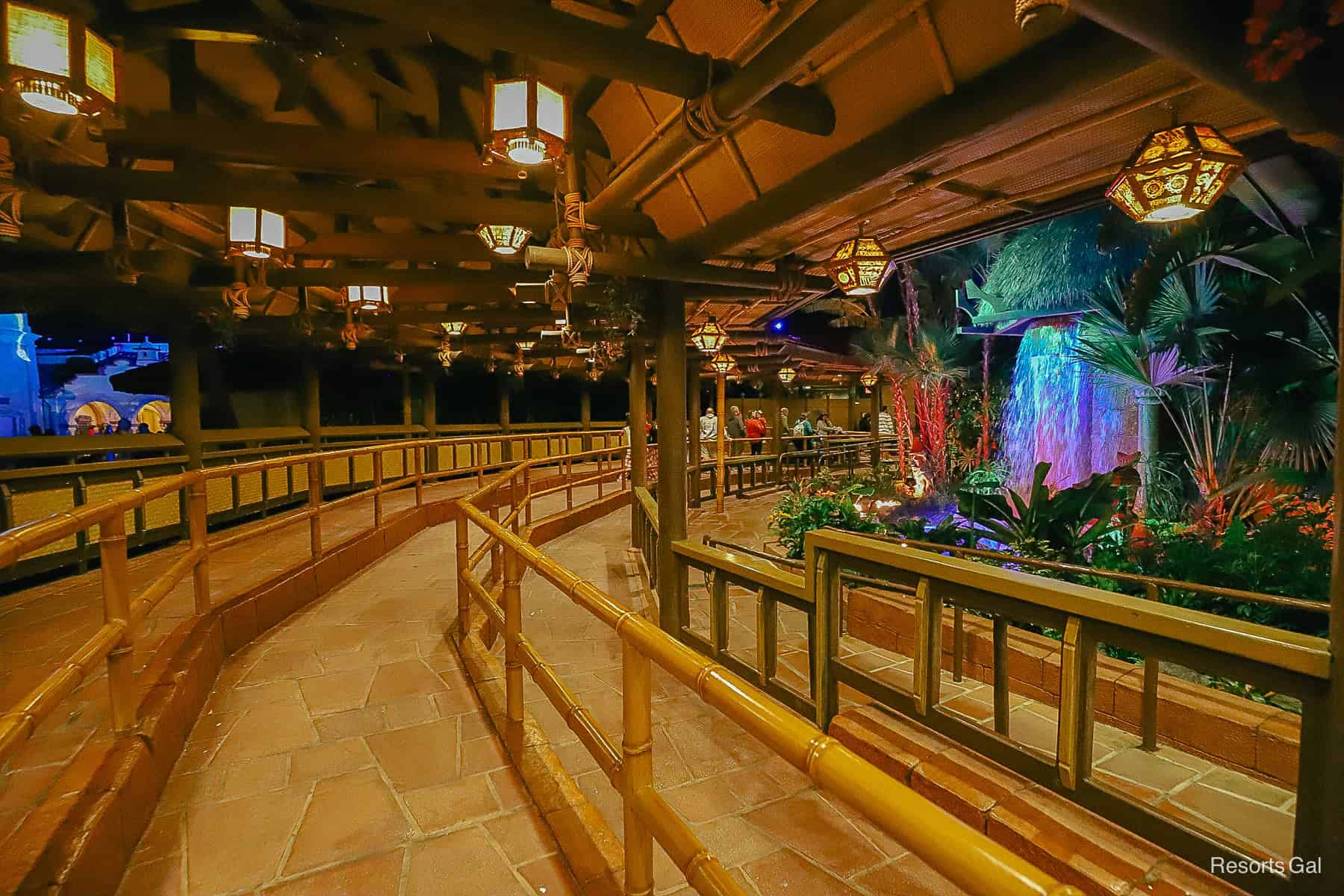 the queue of guests waiting to meet Moana during the Christmas Party 