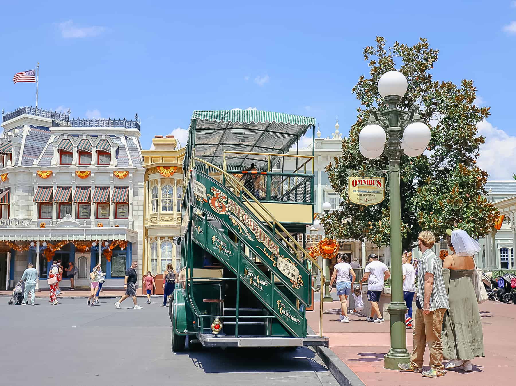 omnibus at Magic Kingdom 