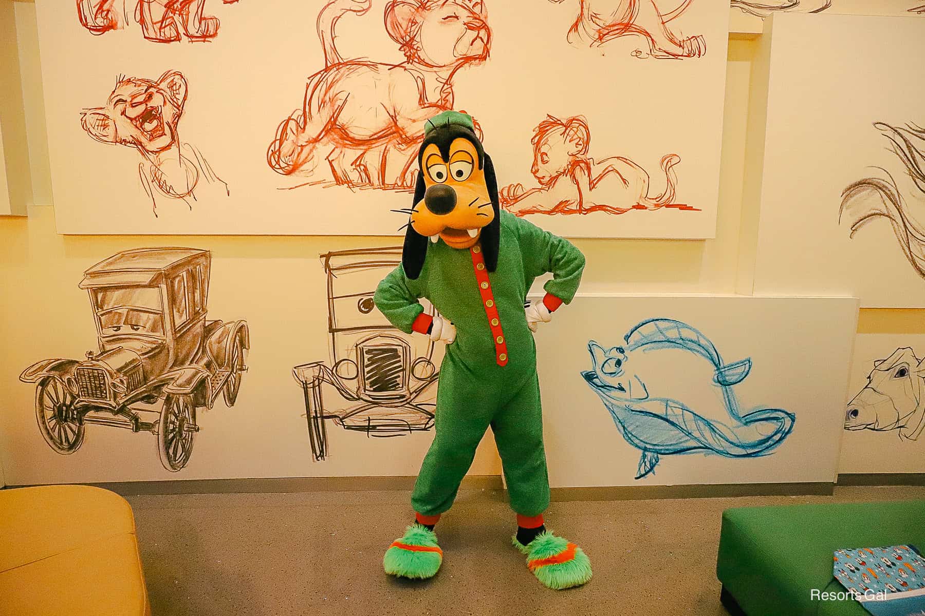 Goofy wearing green pjs.