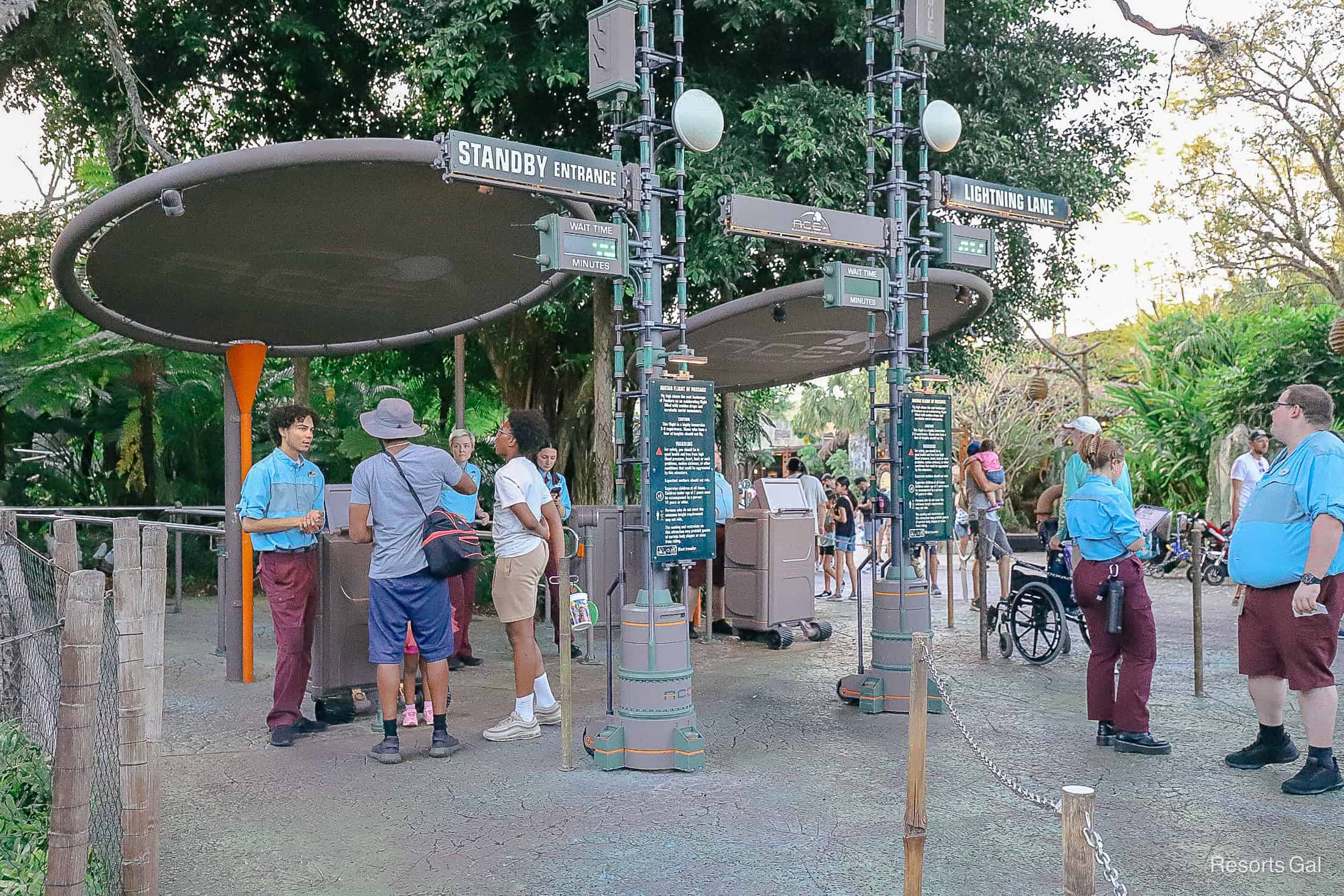 the standby and Lightning Lane queue entrance for Flight of Passage 