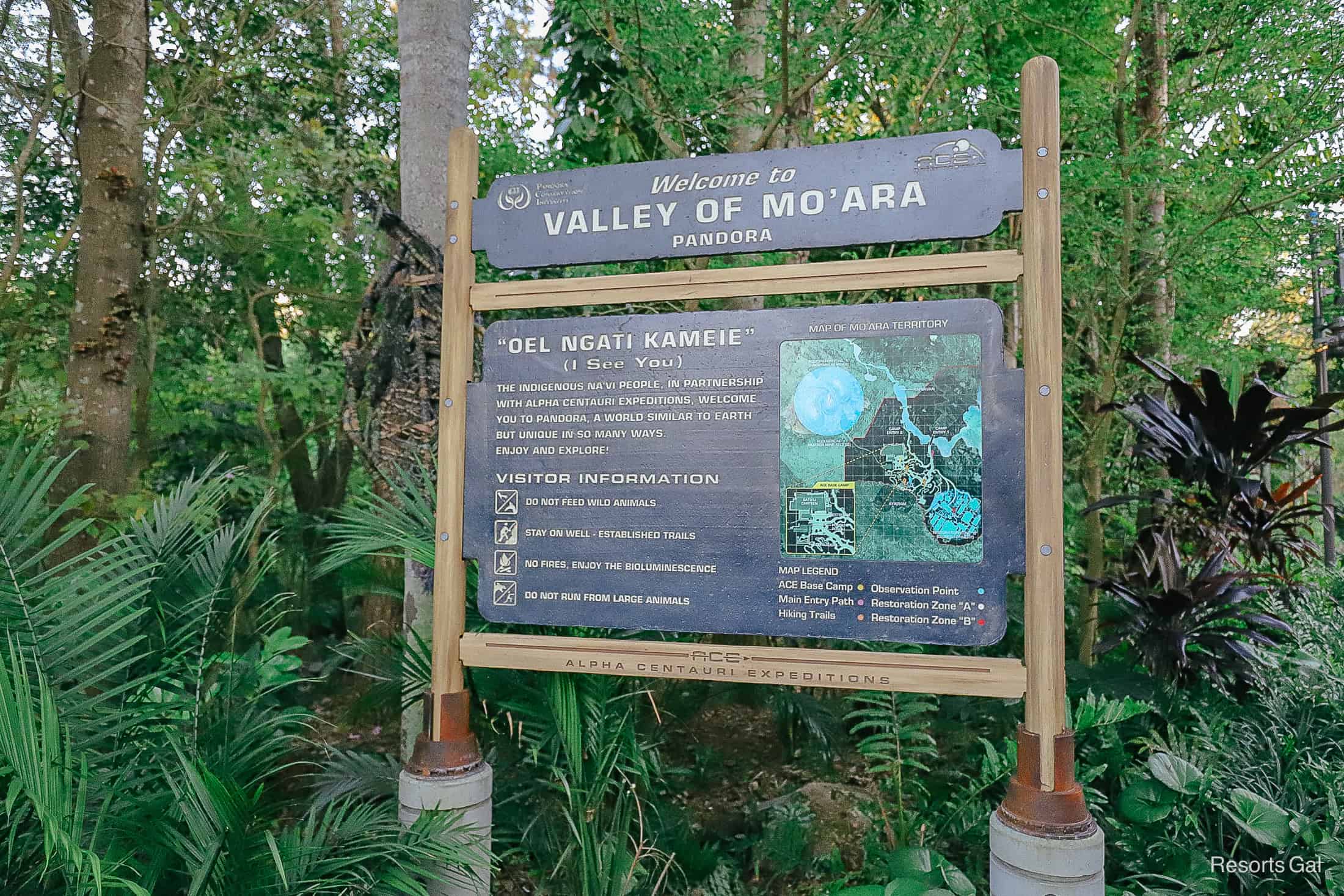 a sign that says Welcome to the Valley of Mo'ara 