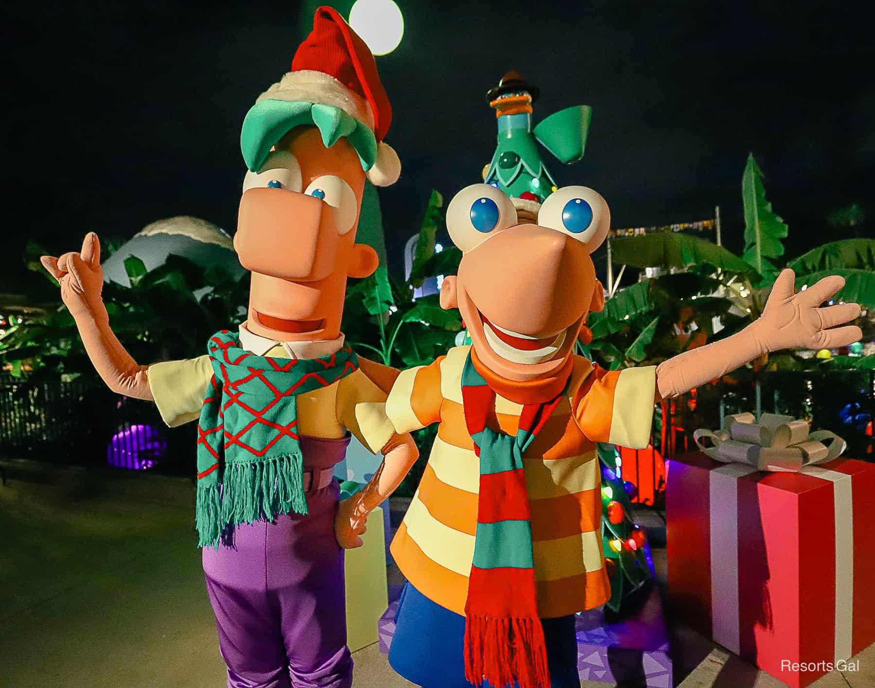 Phineas and Ferb at Jollywood Nights return in 2025