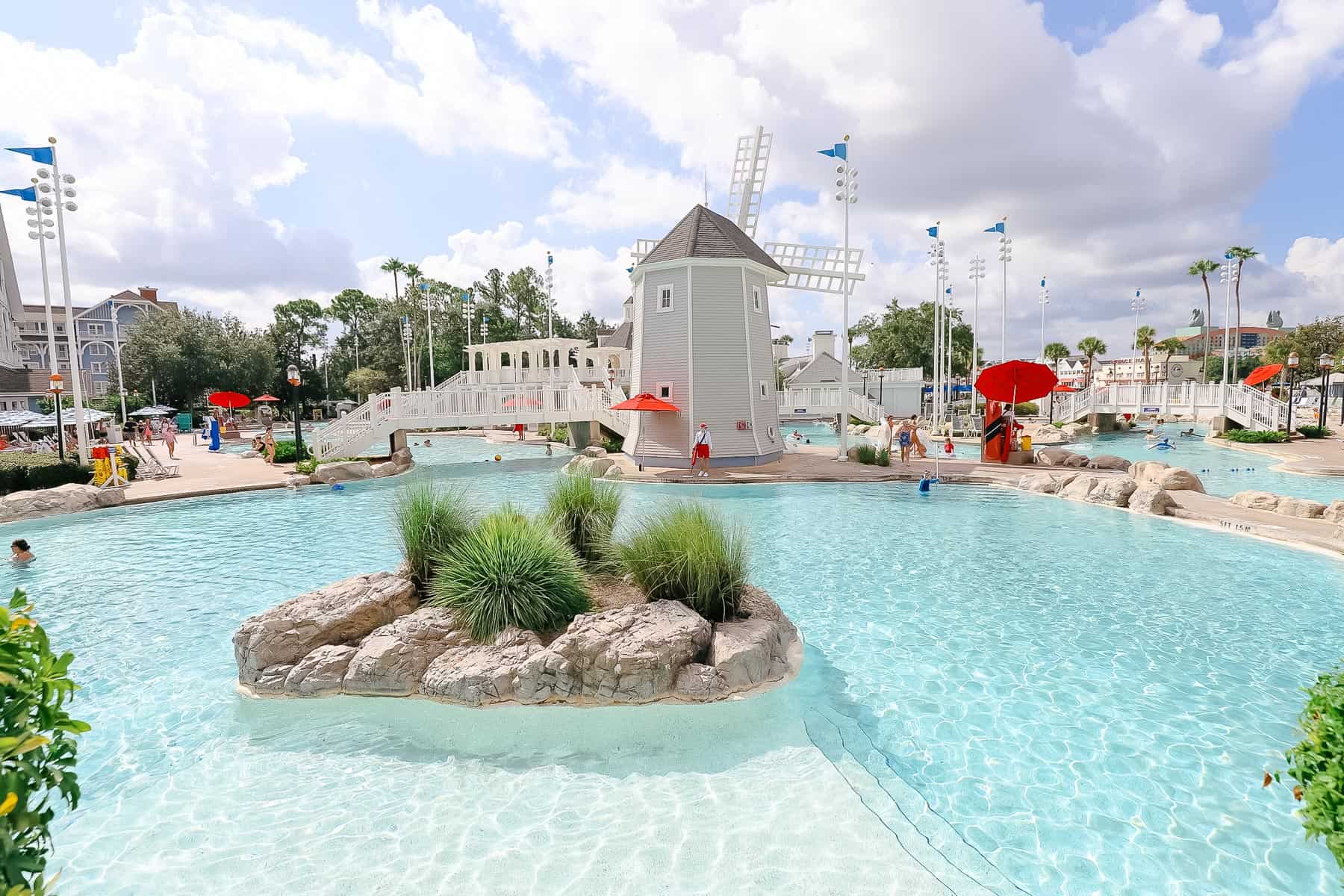 a photo of the pool at Beach and Yacht Club 