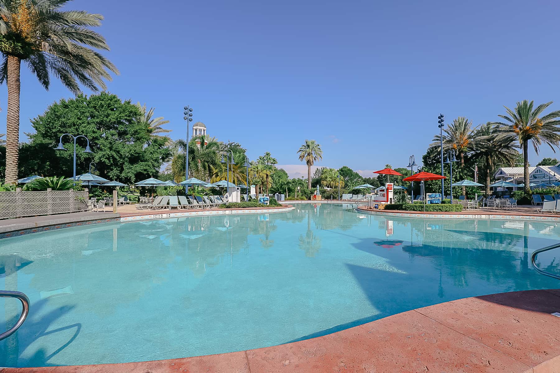 A quiet feature pool early in the morning before any guests have arrived. 