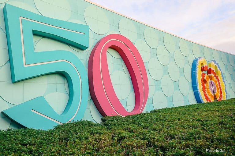 Best and Worst Room Locations at Disney's Pop Century