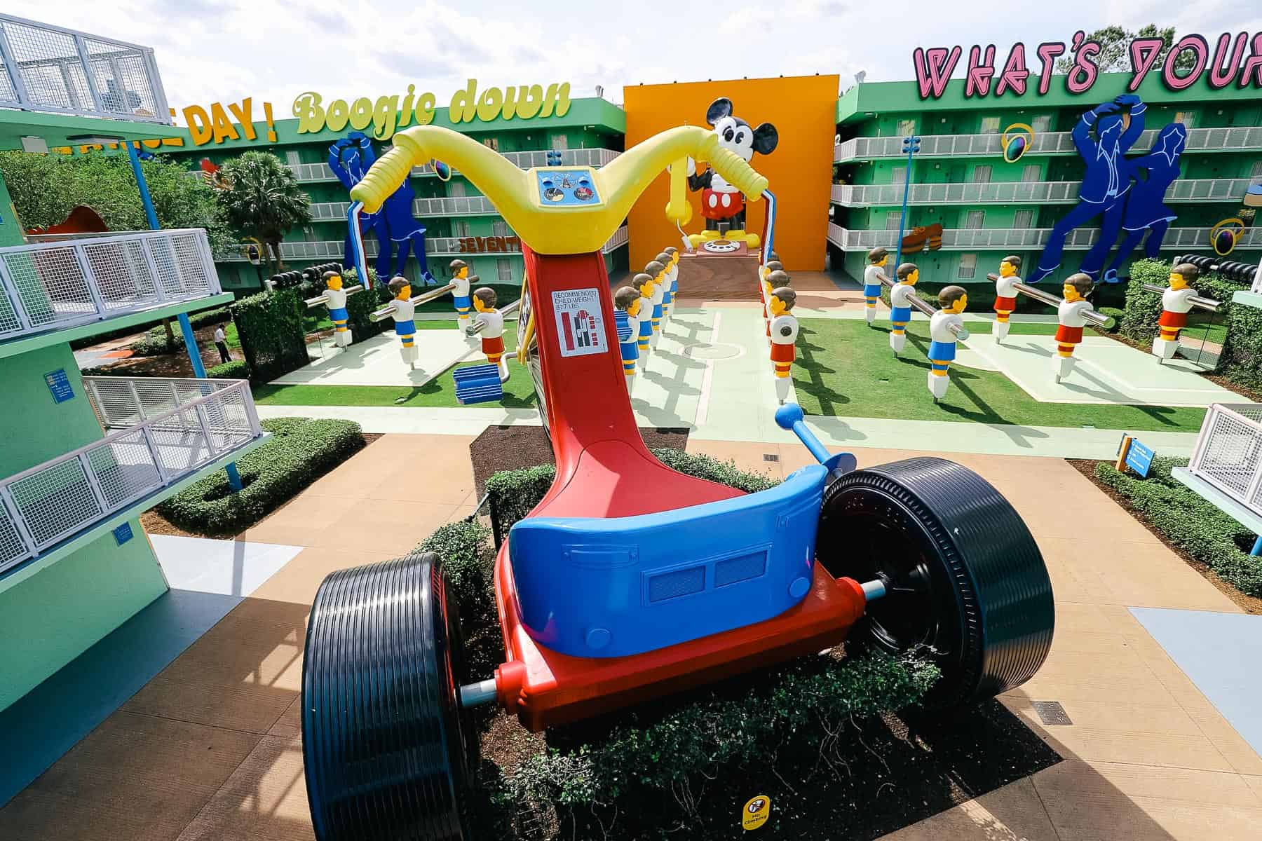 a giant Big Wheel in the courtyard of Disney's Pop Century Resort 