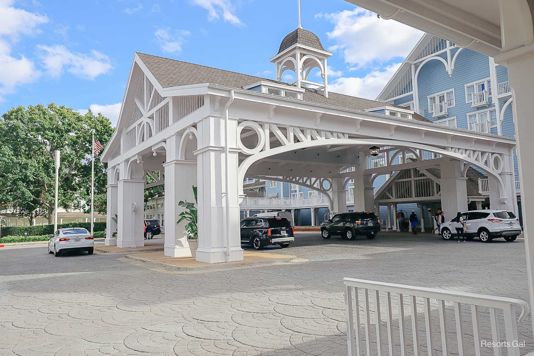 the port cochere is in use at Disney's Beach Club