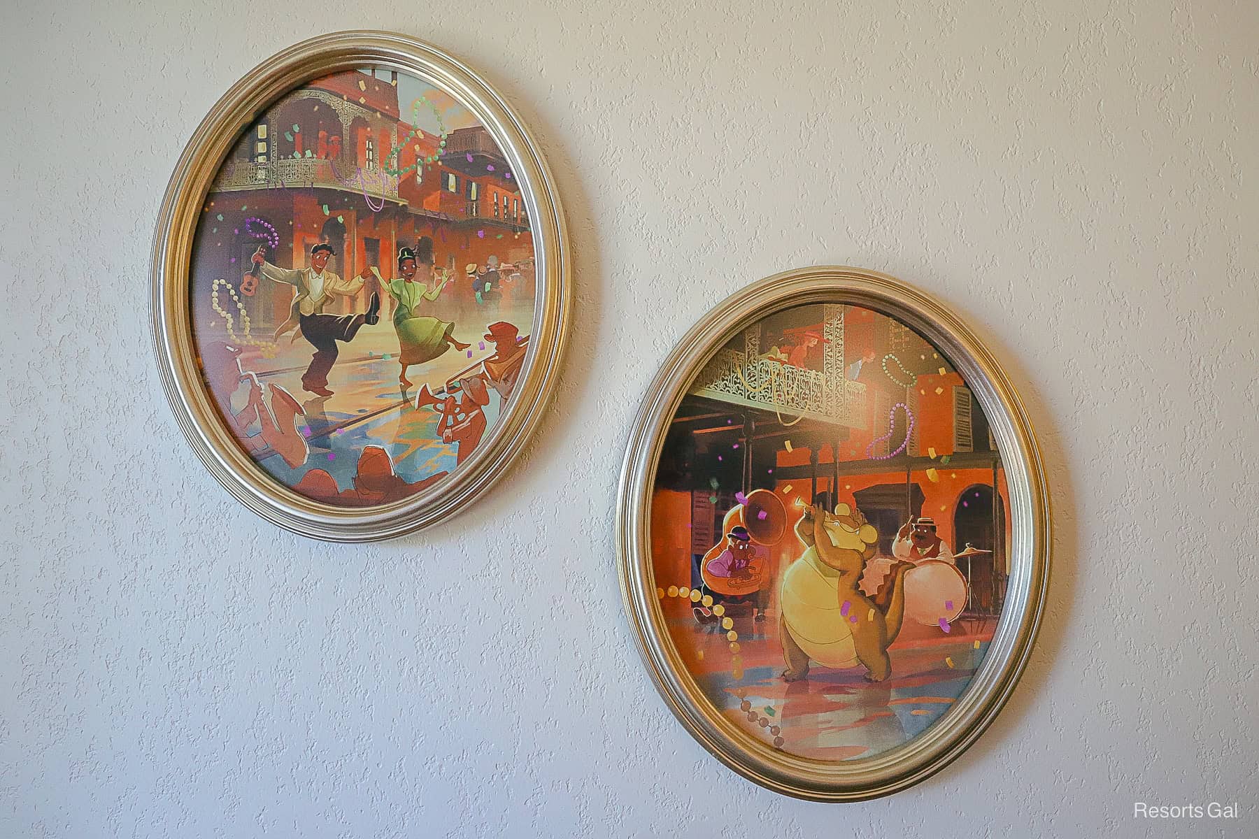 two oval portraits with Prince Naveen and Tiana and Louis from The Princess and the Frog