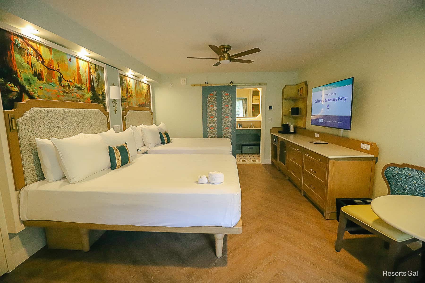 an alternate view of the hotel room at Disney's Port Orleans Riverside in the Mansions