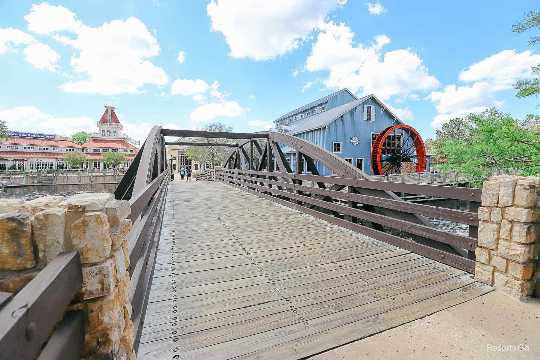 the bridge that crosses from Ol' Man Island to the resort lobby area 