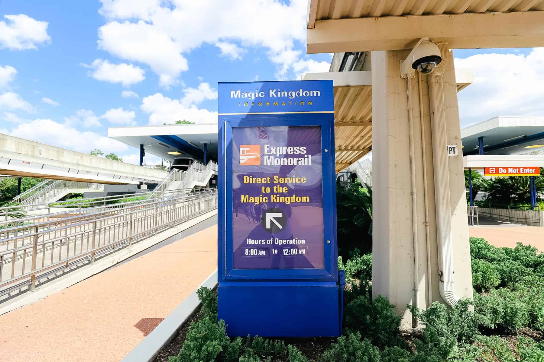 Posted Express Monorail Hours for Magic Kingdom example 