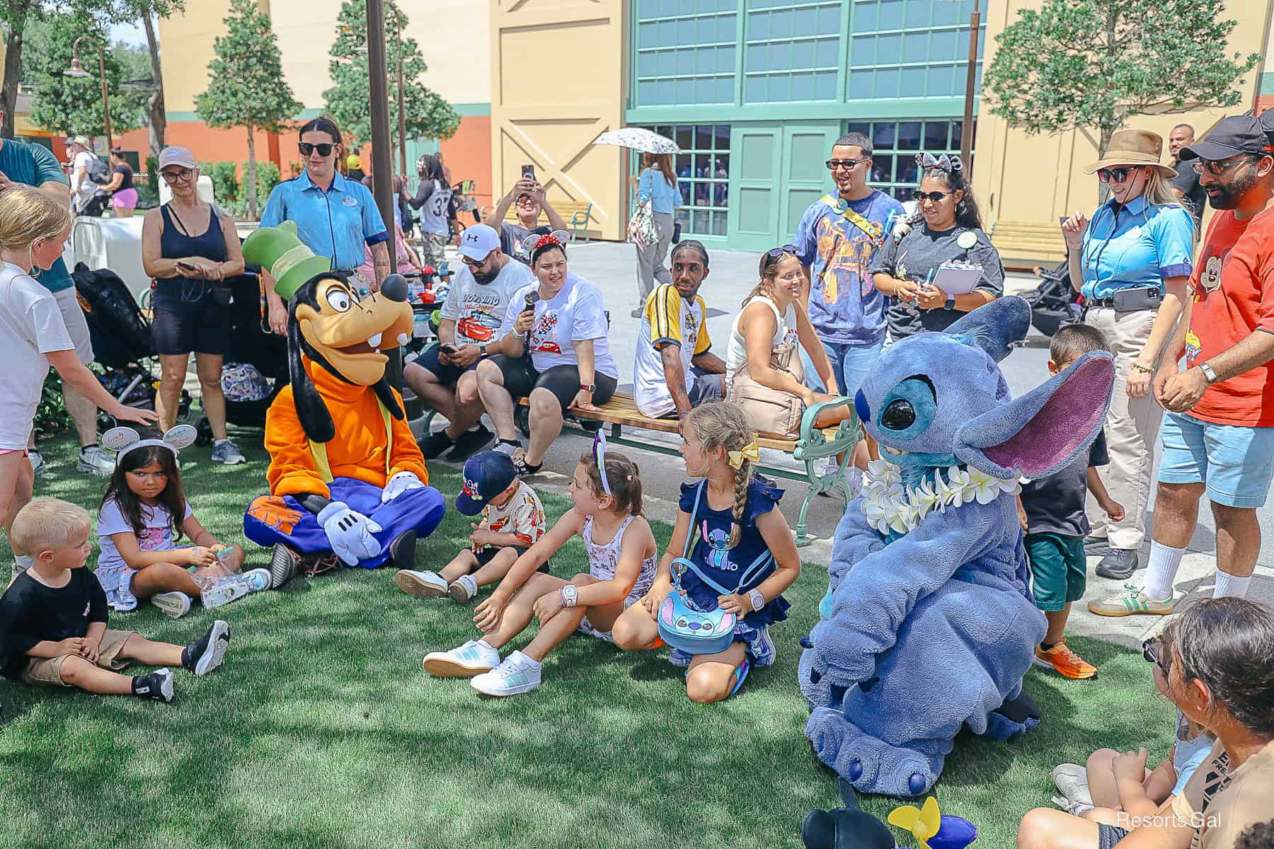 Find Characters Roaming the New Walt Disney Studios Lot at Hollywood Studios This Summer