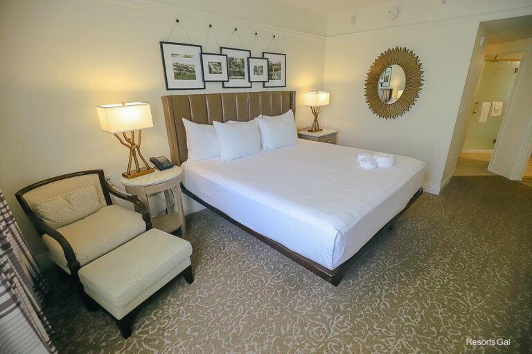 Disney’s Saratoga Springs Resort Two-Bedroom Villa Pictures and Room Review