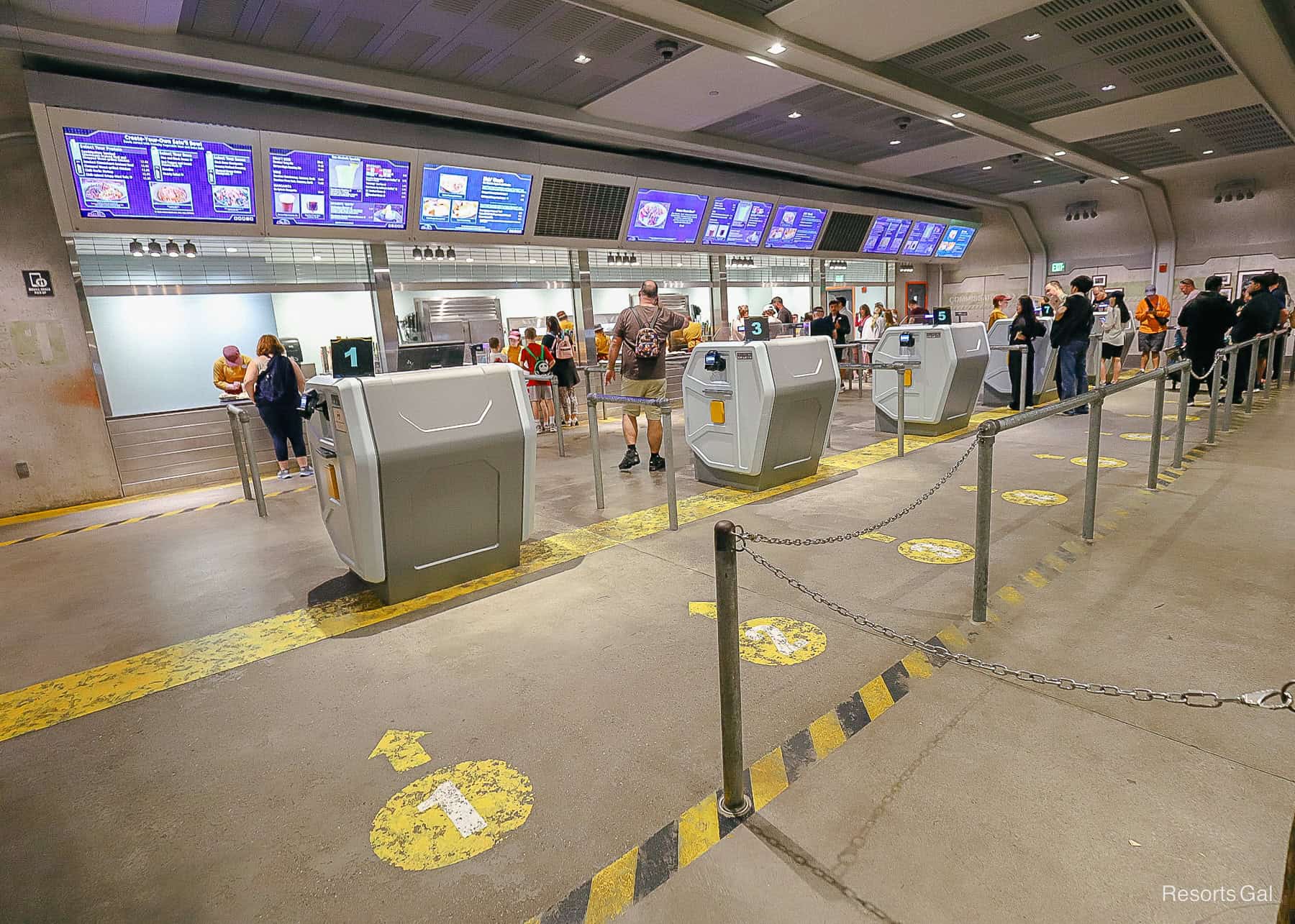 the ordering area of the quick service in Pandora, World of Avatar 