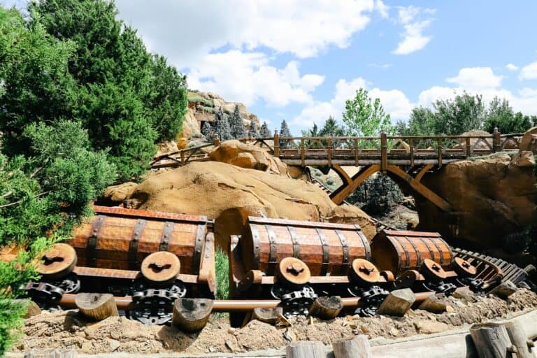 Seven Dwarfs Mine Train Review