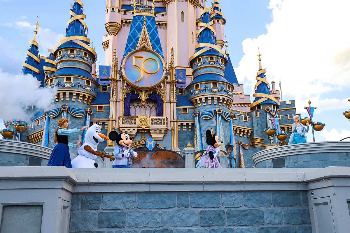 Elsa creates a snow storm during the castle stage show. 