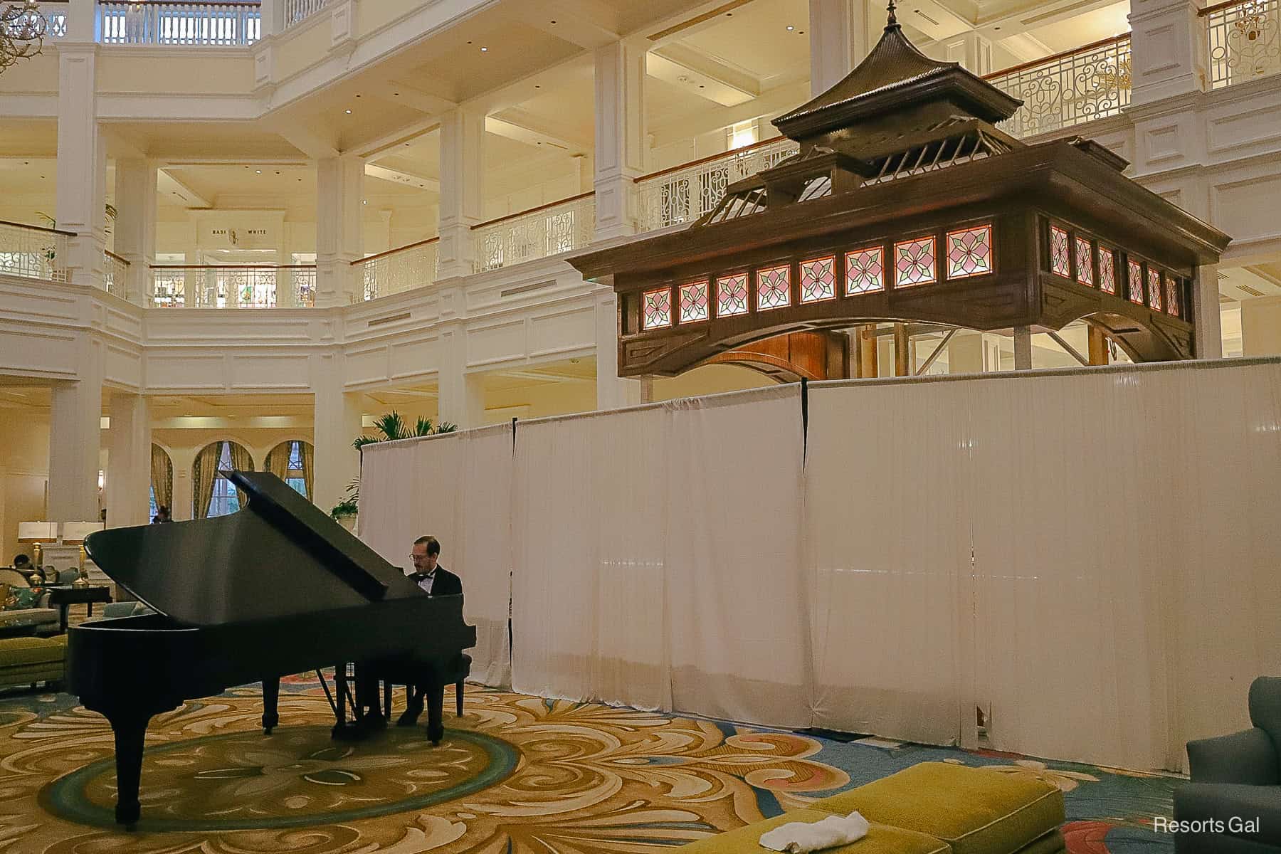 Stained Glass Panels Added to Lobby Birdcage Bar at Disney’s Grand Floridian