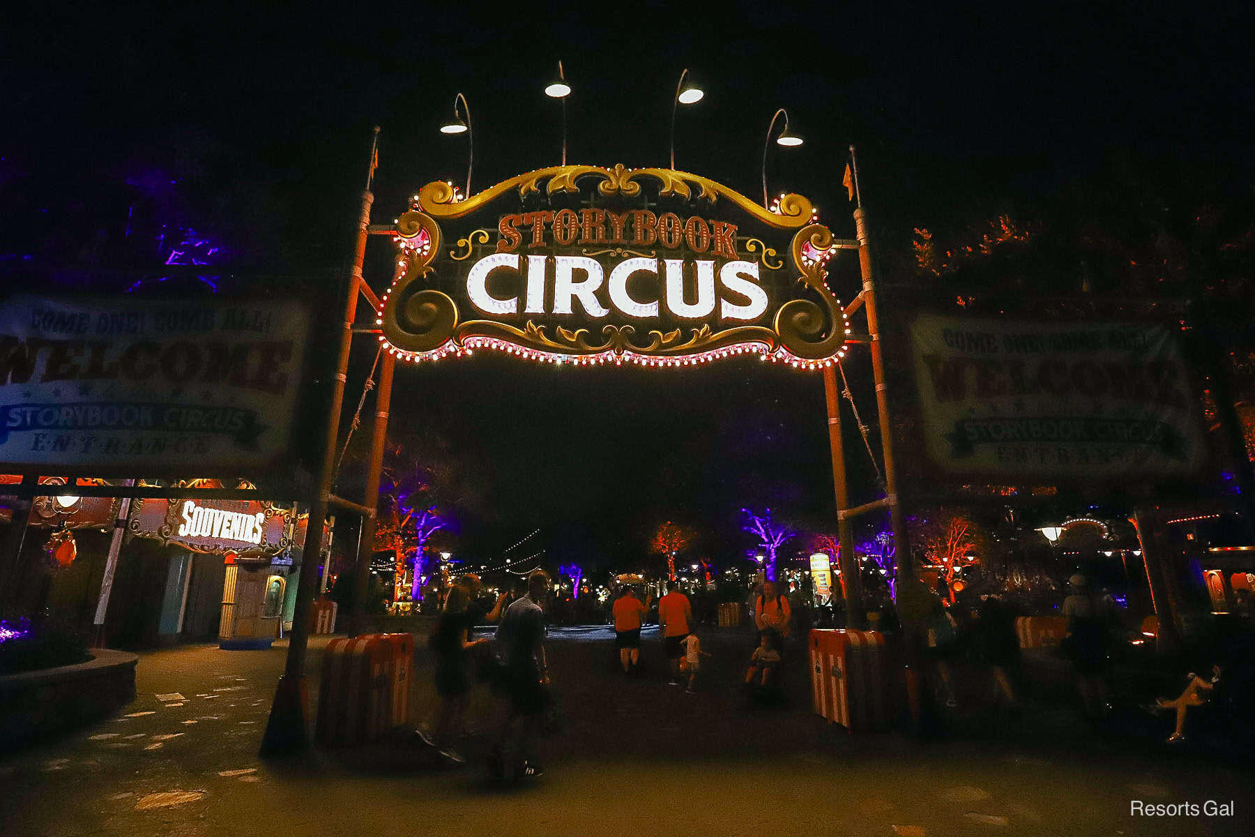 A Walk-Through of Storybook Circus During Mickey’s Not So Scary Halloween Party