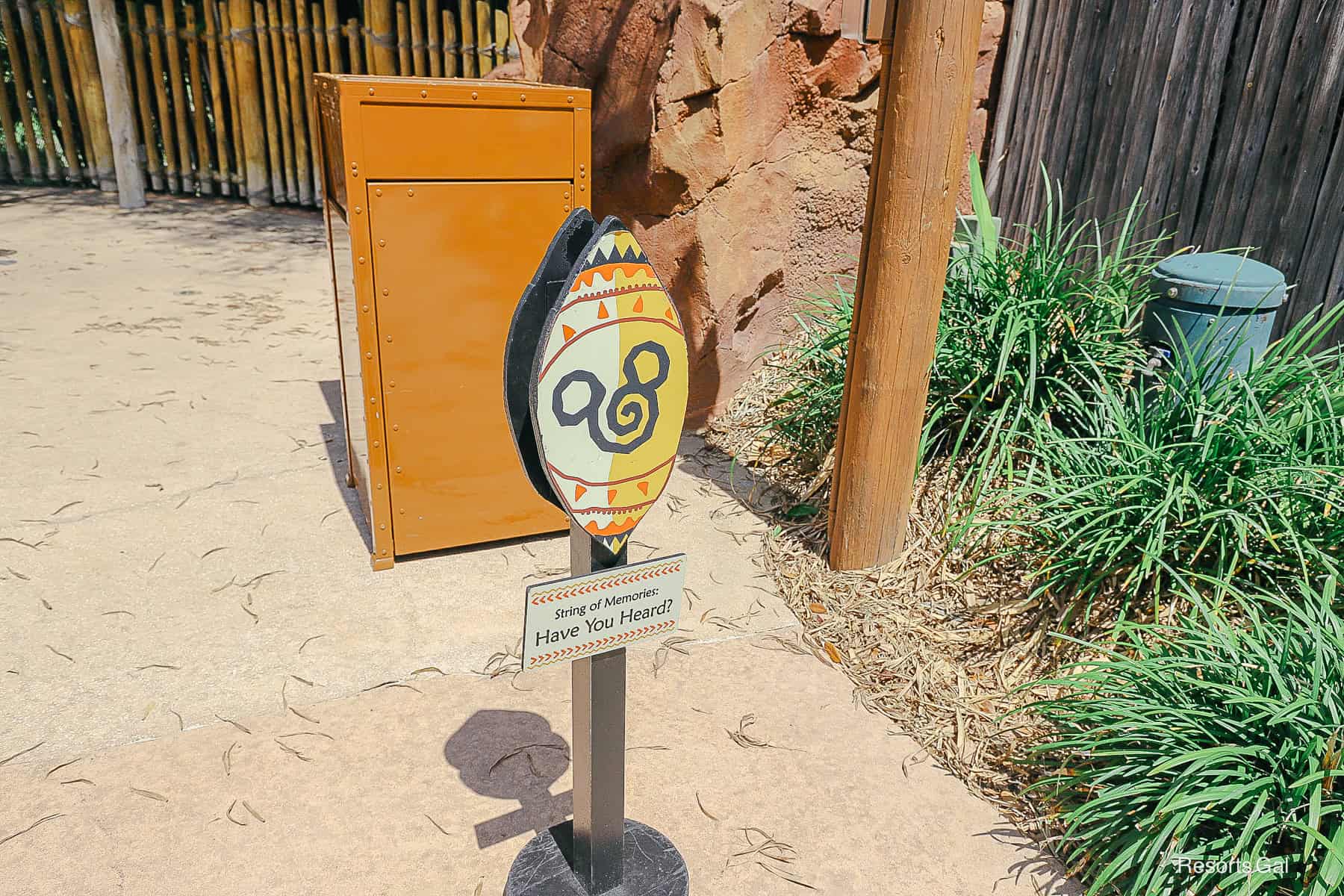 a String of Activities sign at the Pembe Overlook at Kidani Village.