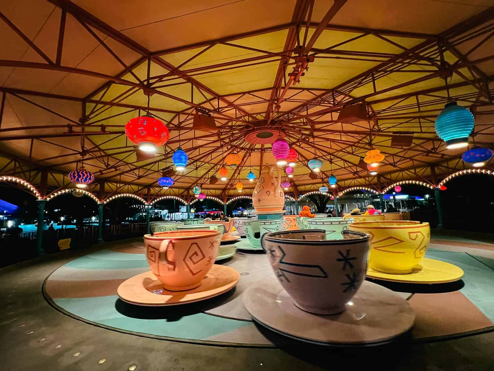 The teacups ride almost empty during After Hours at Magic Kingdom. 