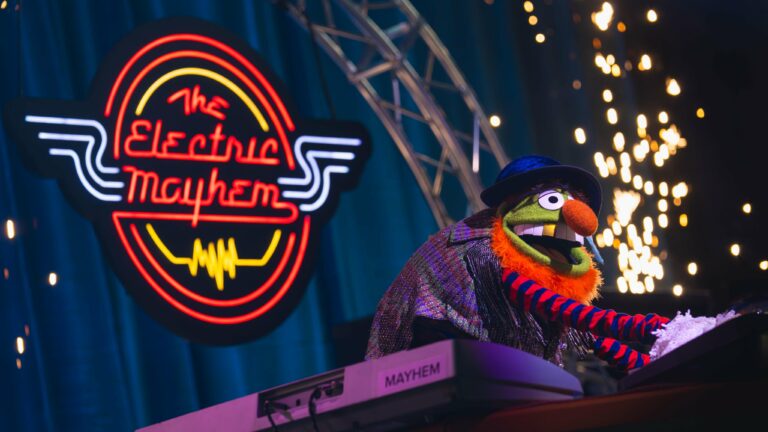 First Look: The Electric Mayhem at Rock ‘n’ Roller Coaster Starring The Muppets