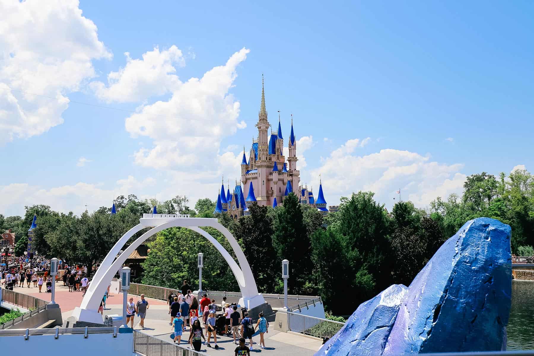 last view of Cinderella Castle and the Tomorrowland sign 