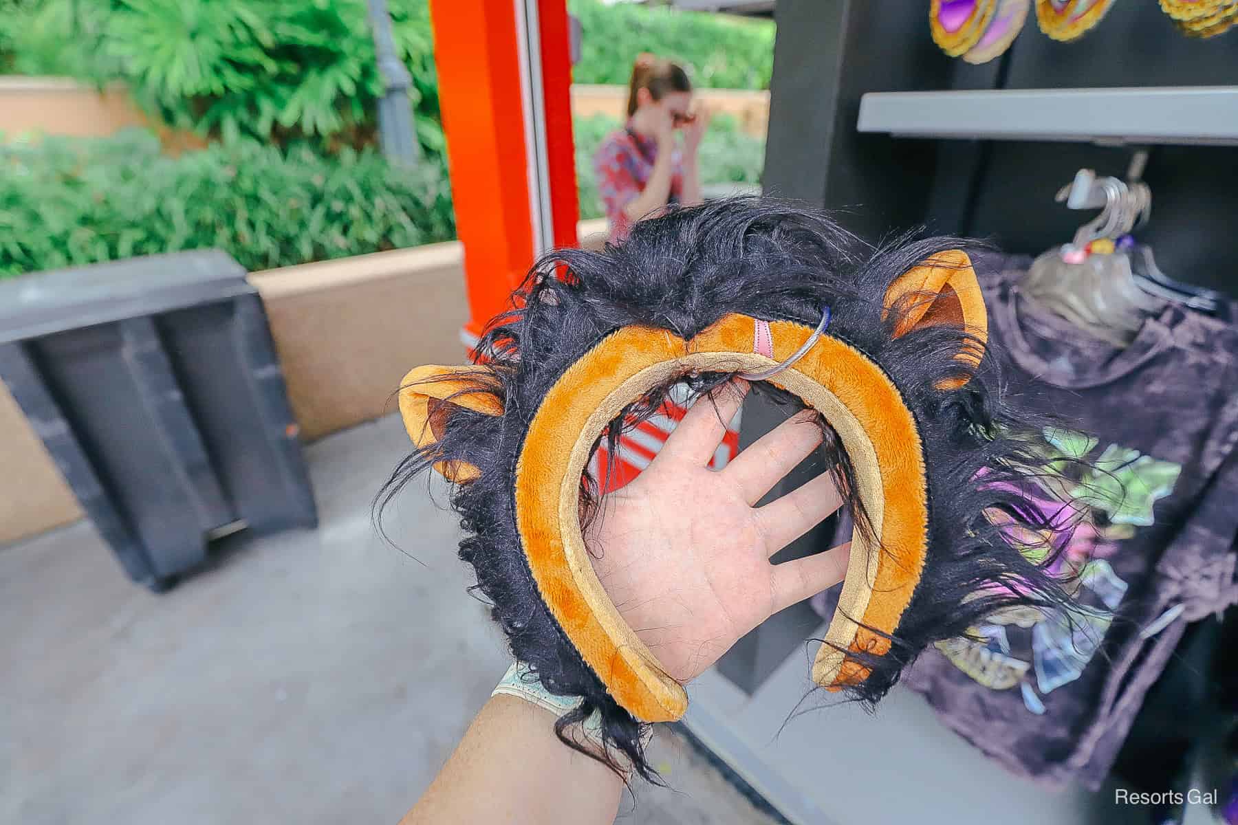 a pair of Scar ears 
