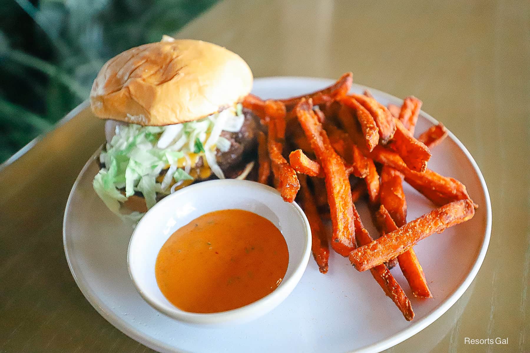 the Wayfinder sauce on the front of the plate 