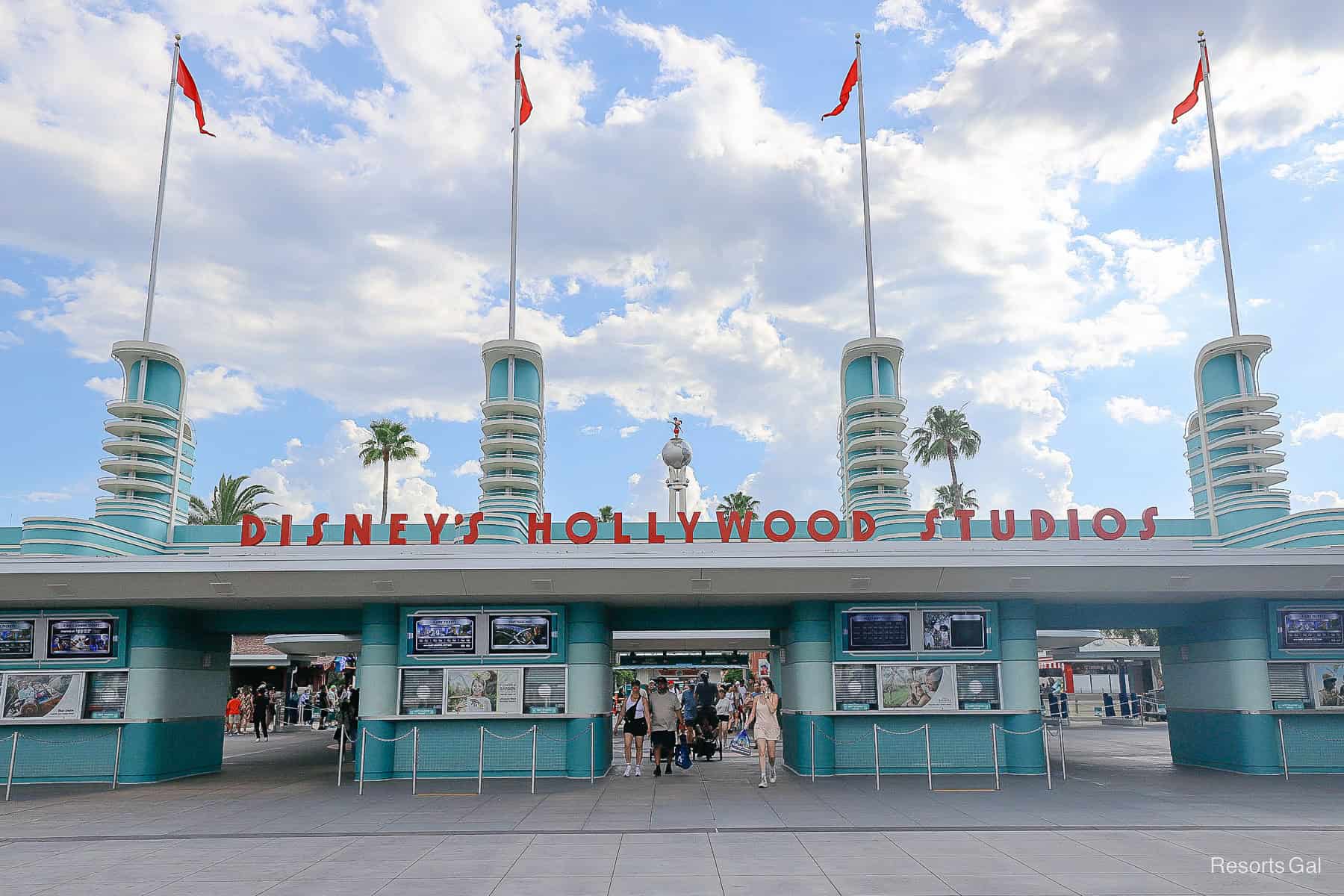 the entrance of Disney's Hollywood Studios 