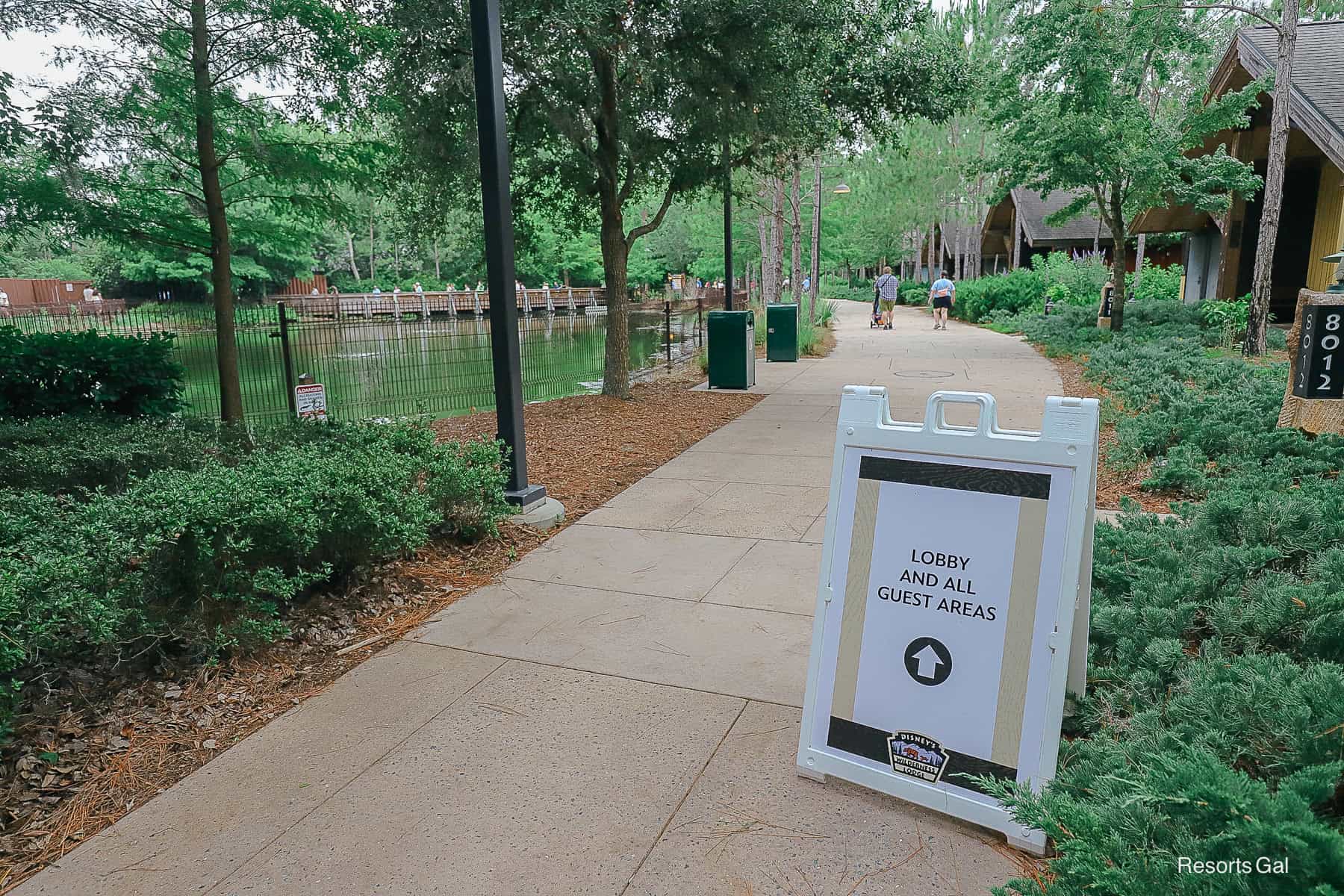 a sign that points guests to the lobby area during the refurbishment