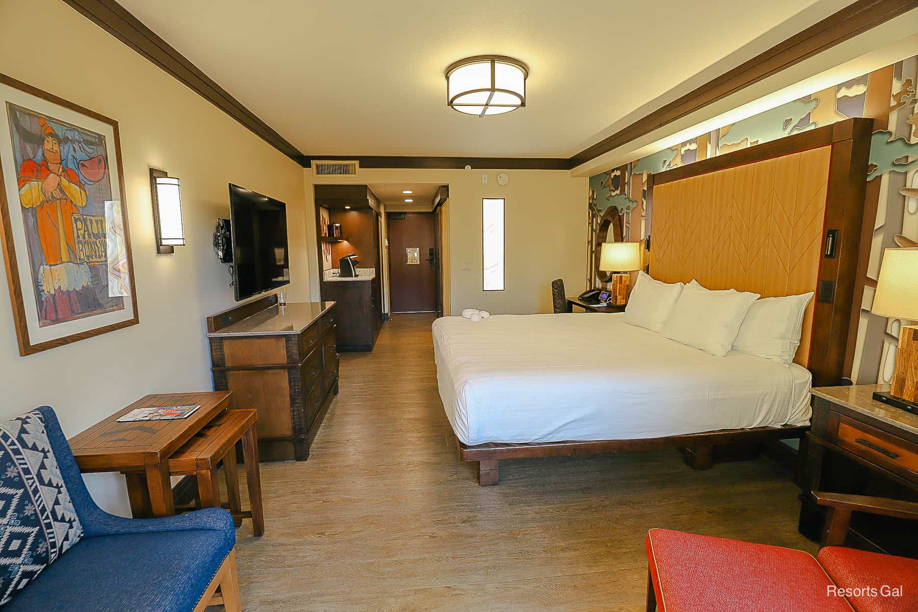 a standard room with a king size bed at Disney's Wilderness Lodge 