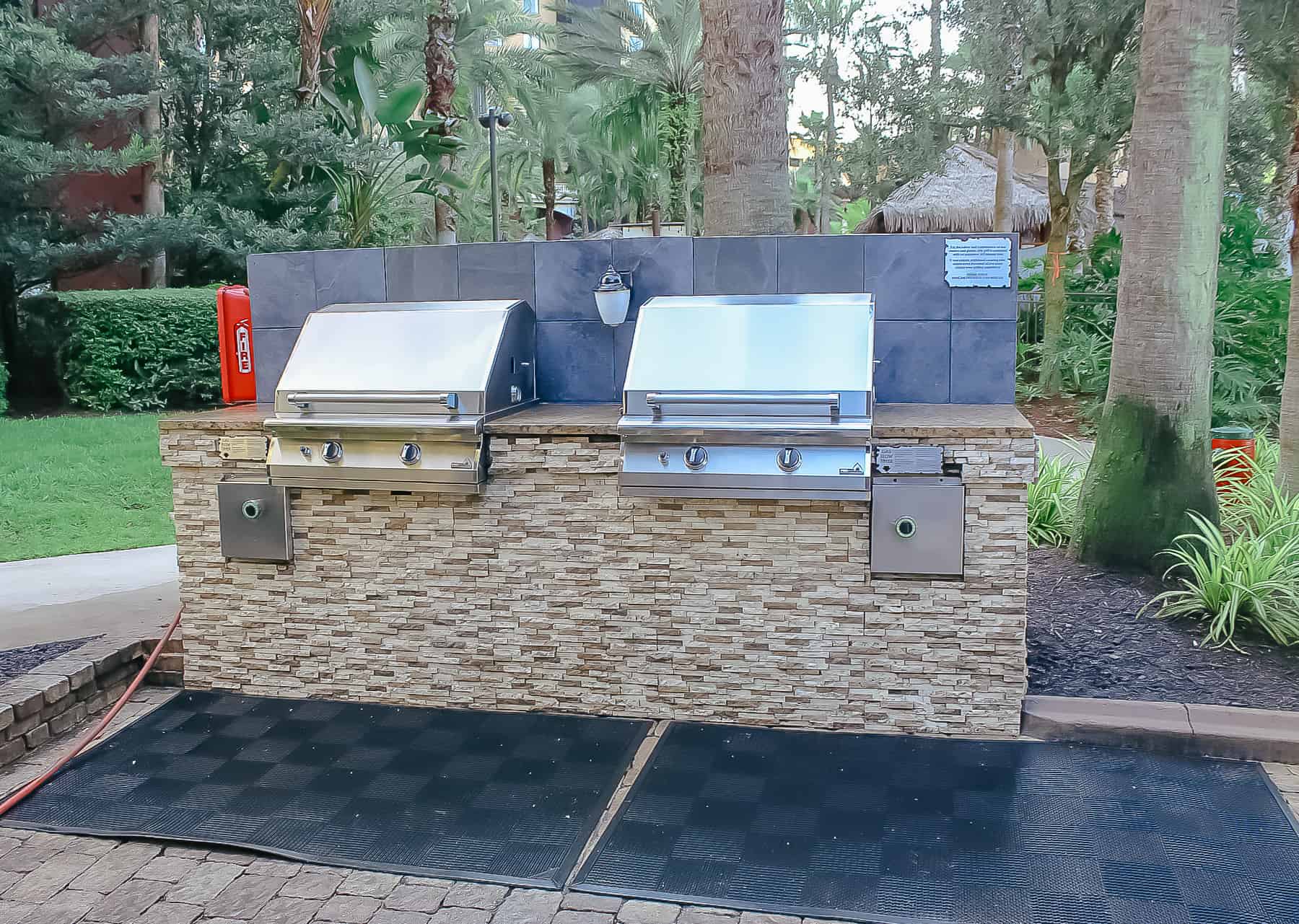 Grill areas at the Wyndham Bonnet Creek near Disney 