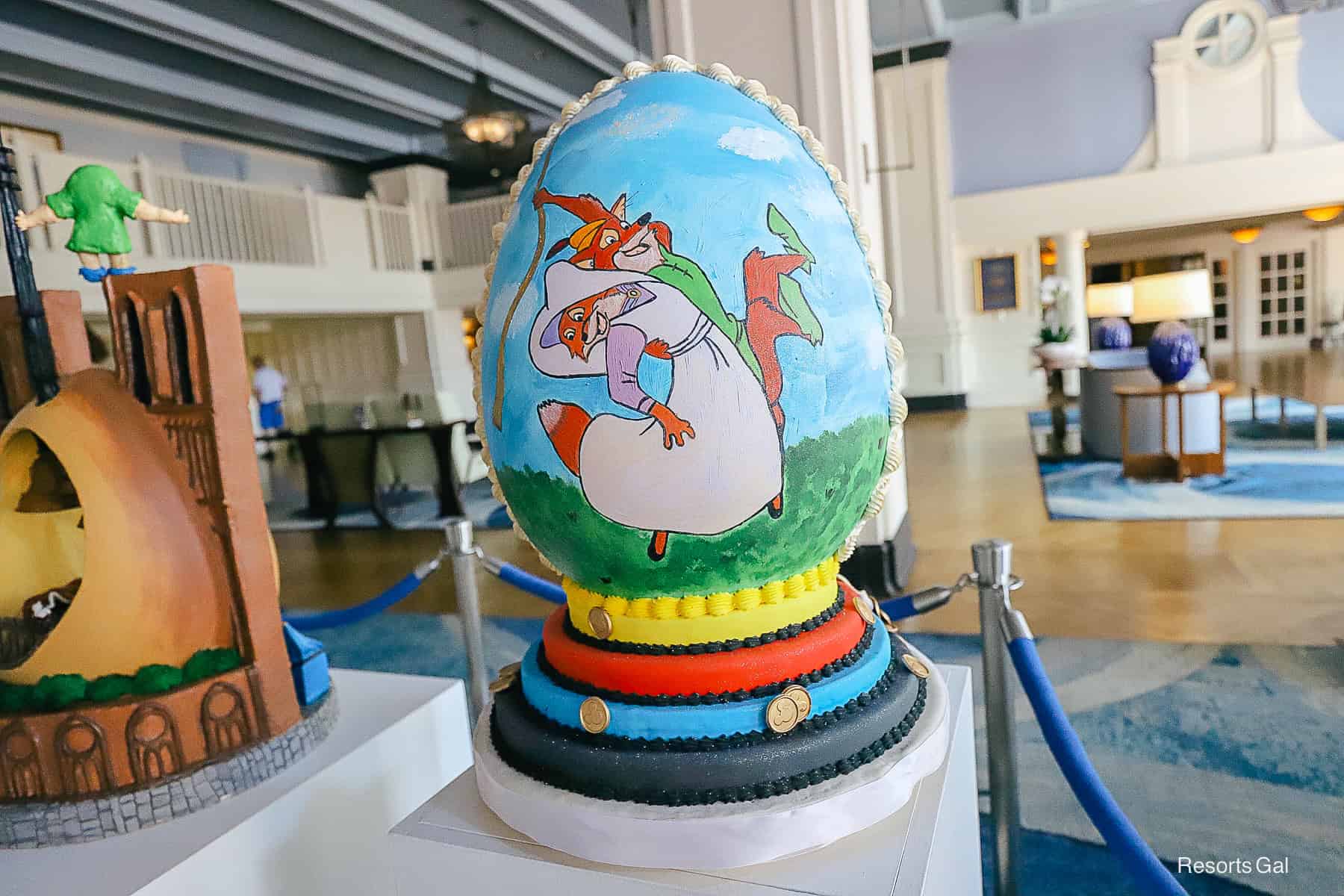 Robin Hood and Maid Marian painted on the Easter Egg 