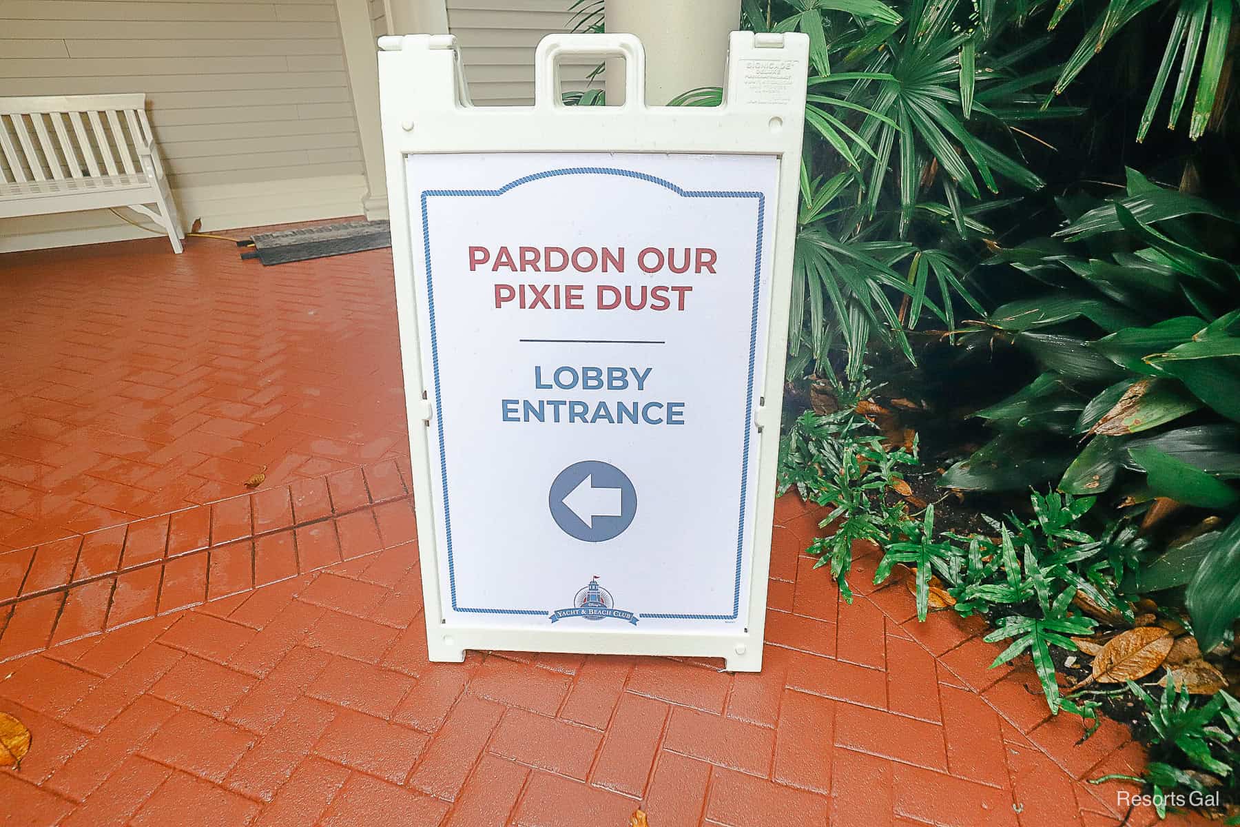 a lobby entrance directional around the construction zone